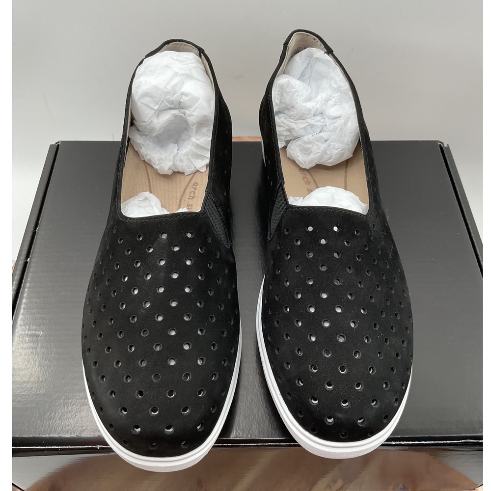Munro Skipper Perforated Leather Sneaker Slip On Shoes M1118 W013963 6.5